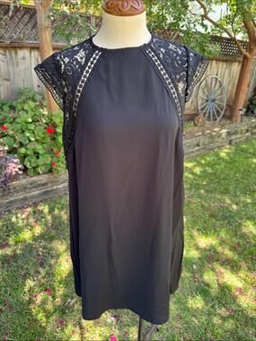 Zara Black Lace Cap-Sleeve Shift Dress Women's Size Medium